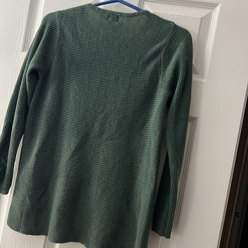 Sweater - Picture 7 of 7